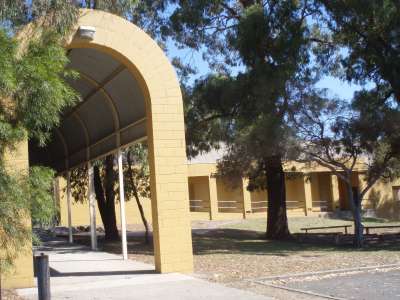 Yarra Hills Secondary College